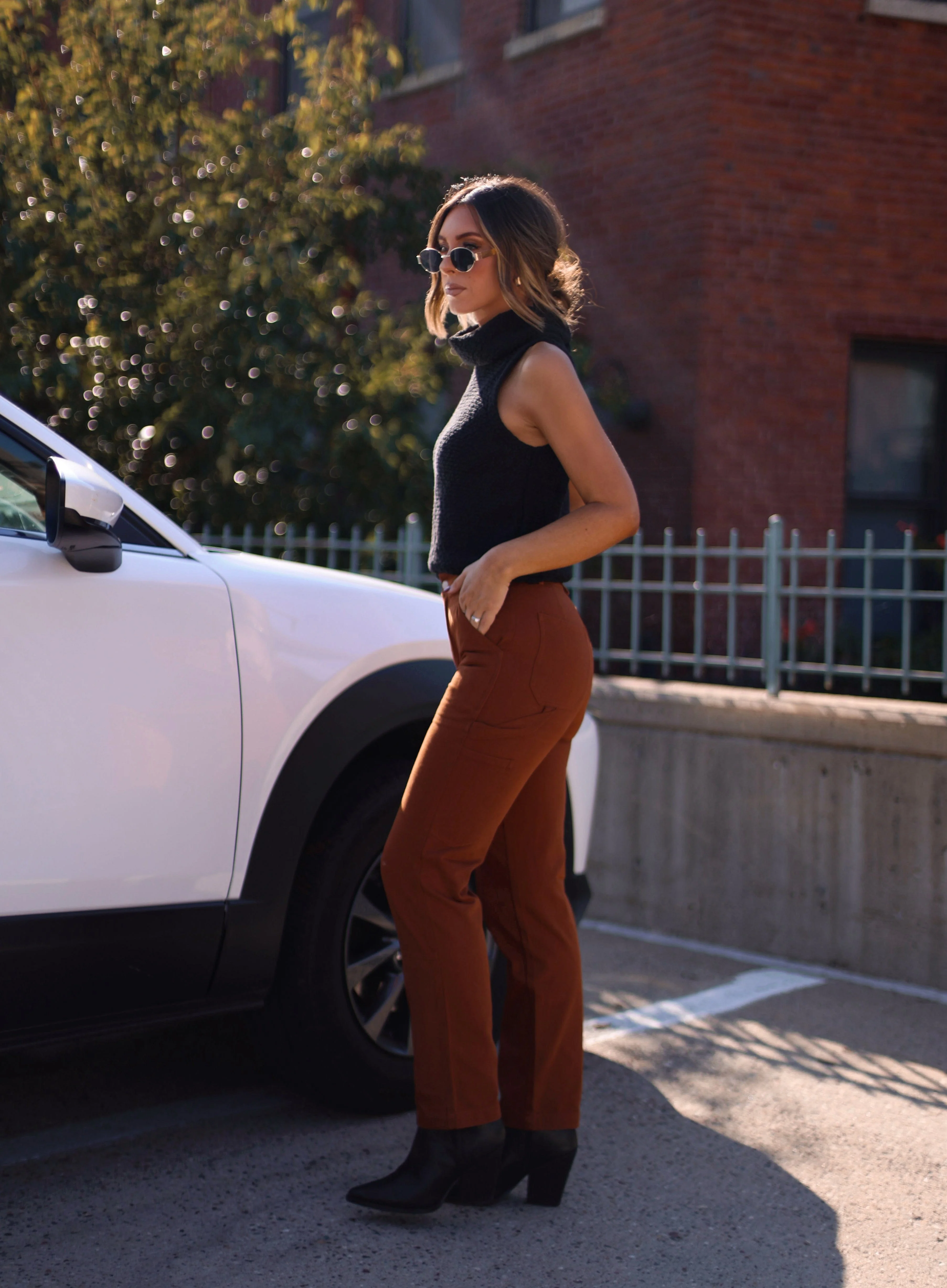 Brick Denim Pants - Image 4