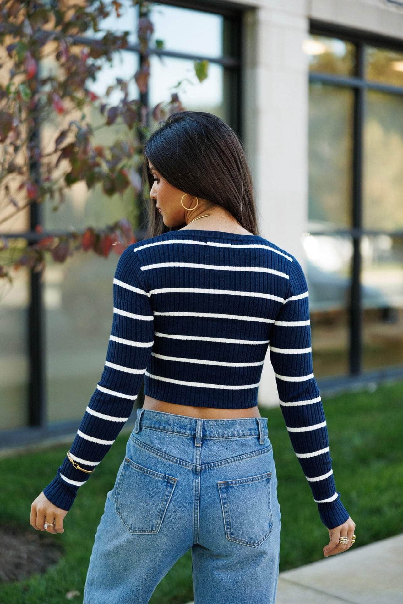 Capsule Cardigan - Image 3
