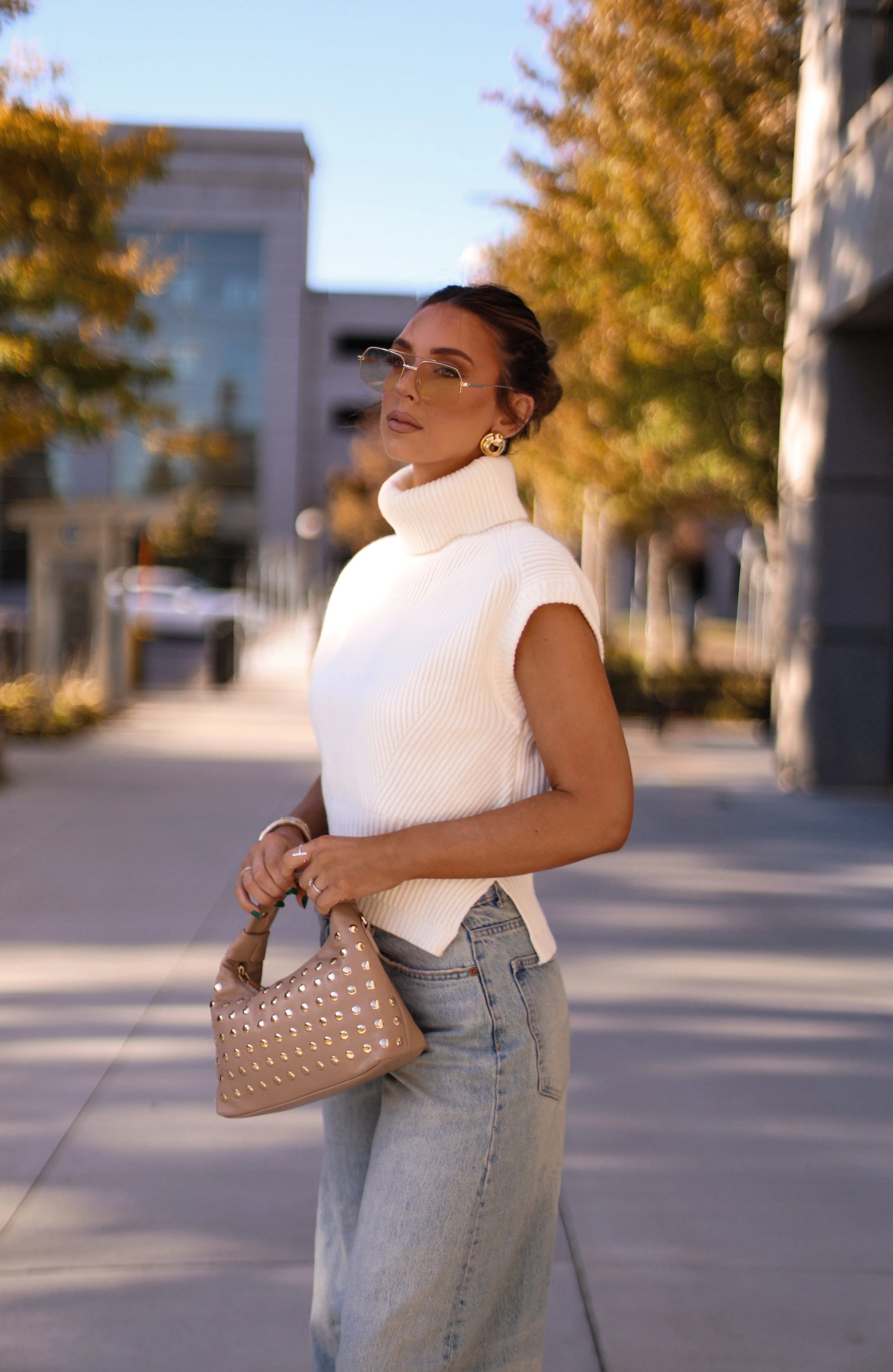 Carmen Classic Sweater Vest - Image 4
