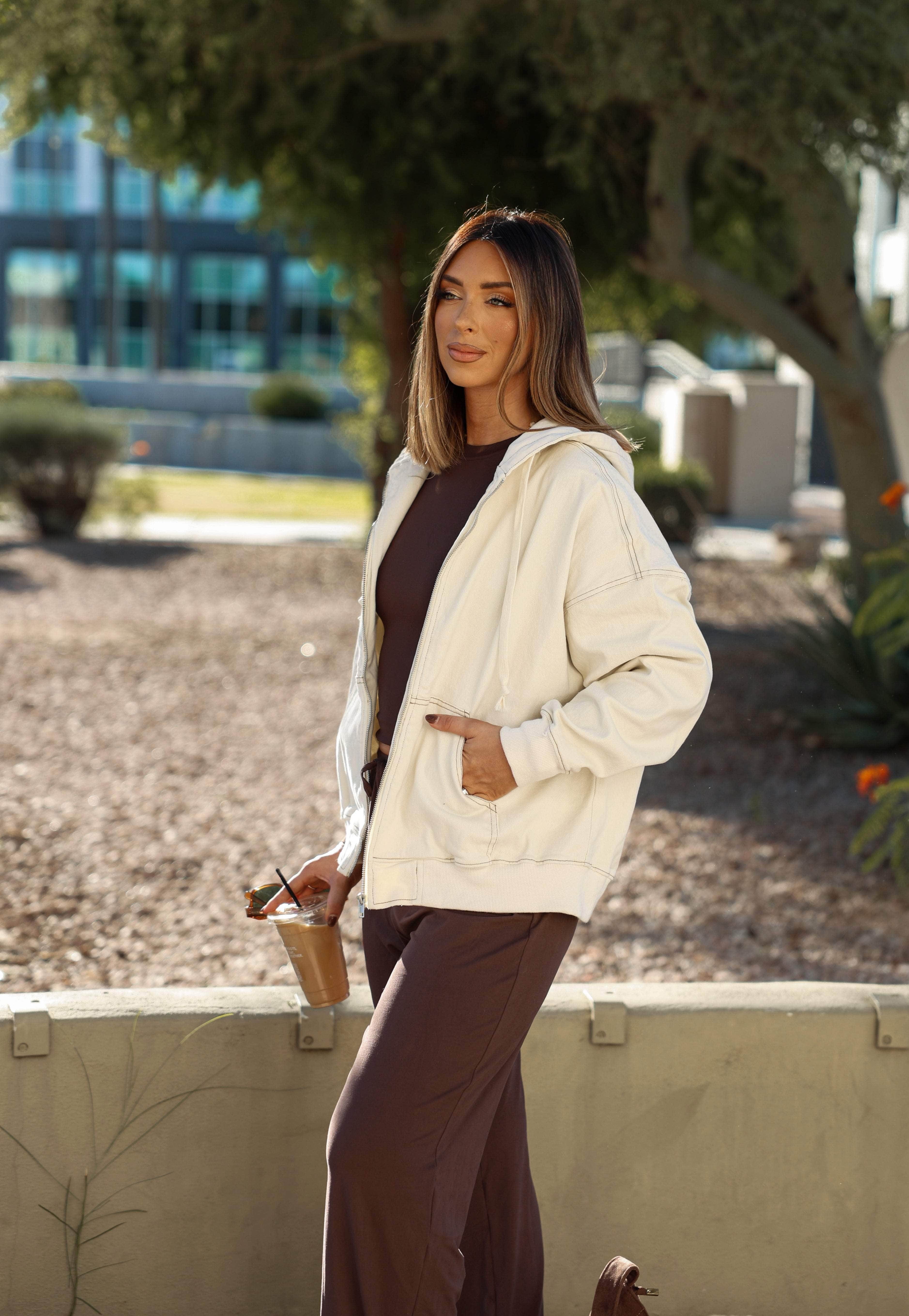 Cream Oversized Hoodie Jacket - Image 4