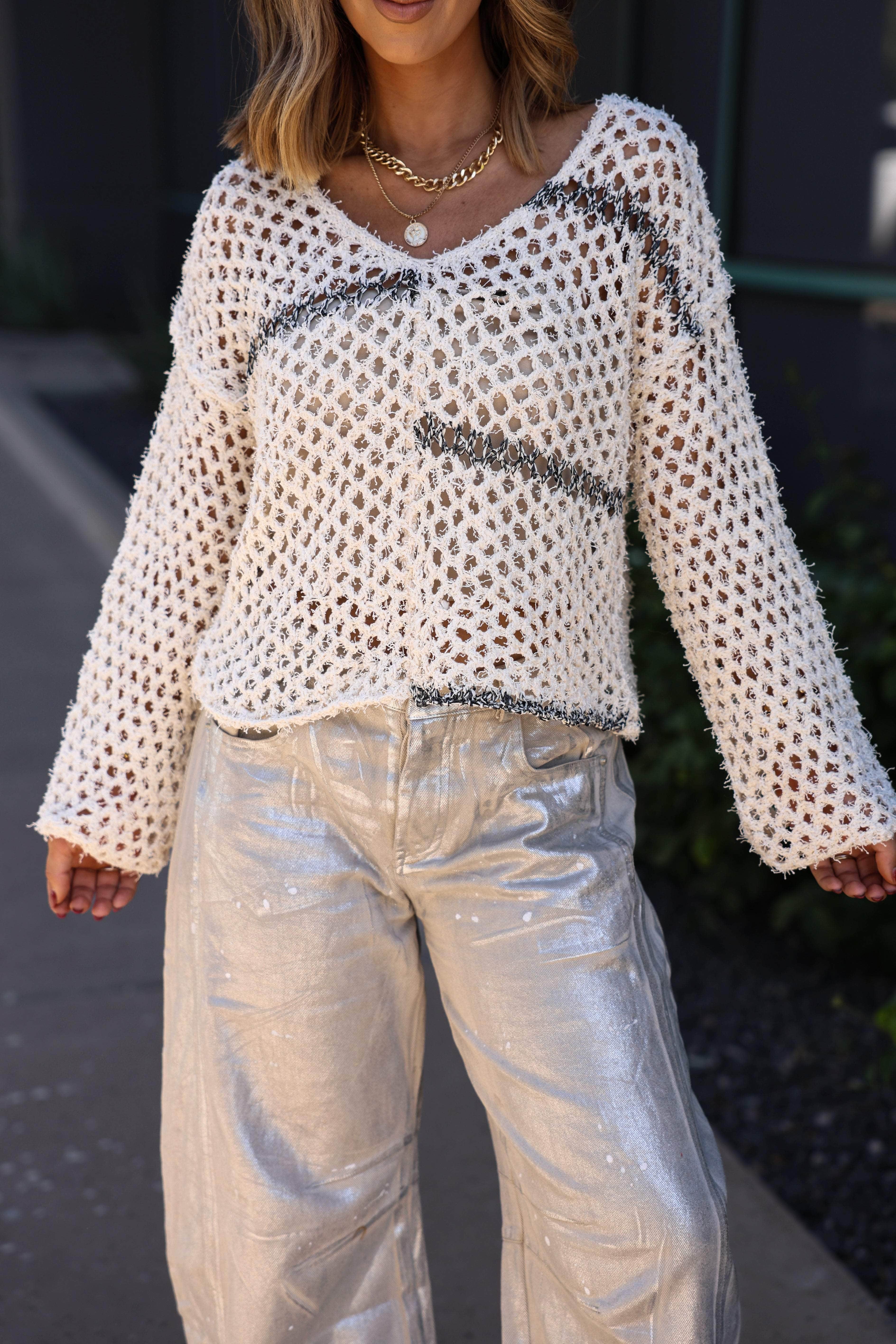 Crisp Fall Knit Sweater - Image 4