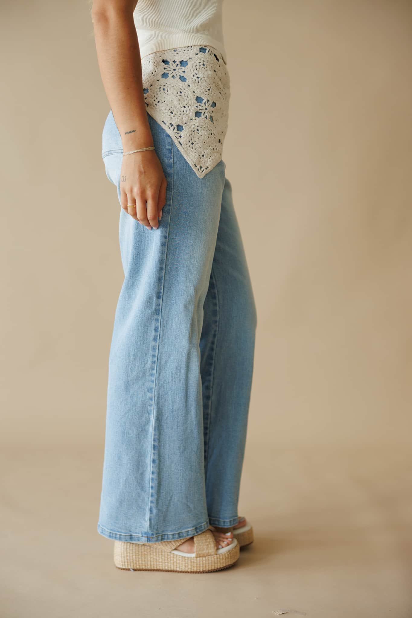 Crochet Scarf Accent Straight Jeans - Image 4