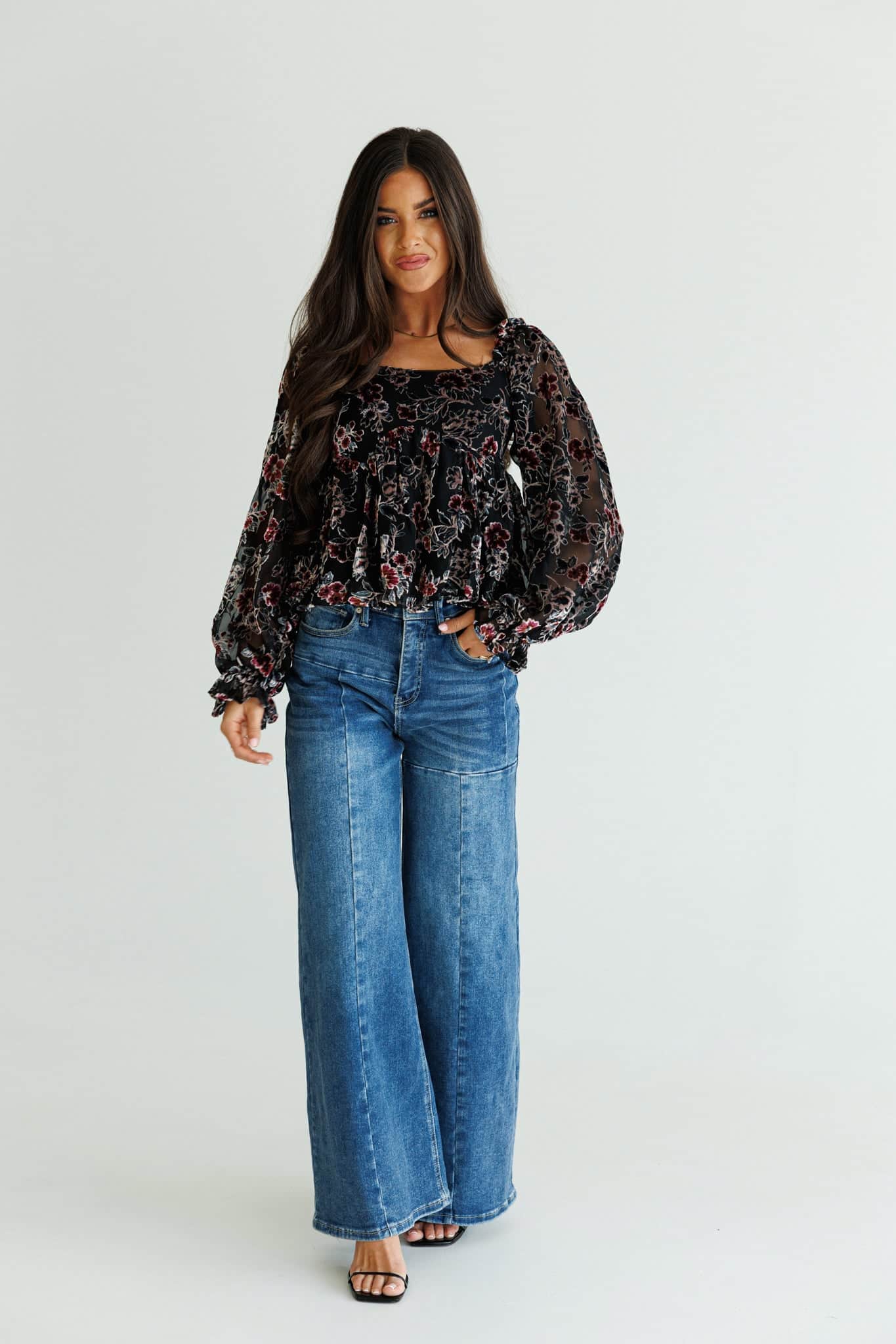 Floral Feelings Velvet Top - Image 4
