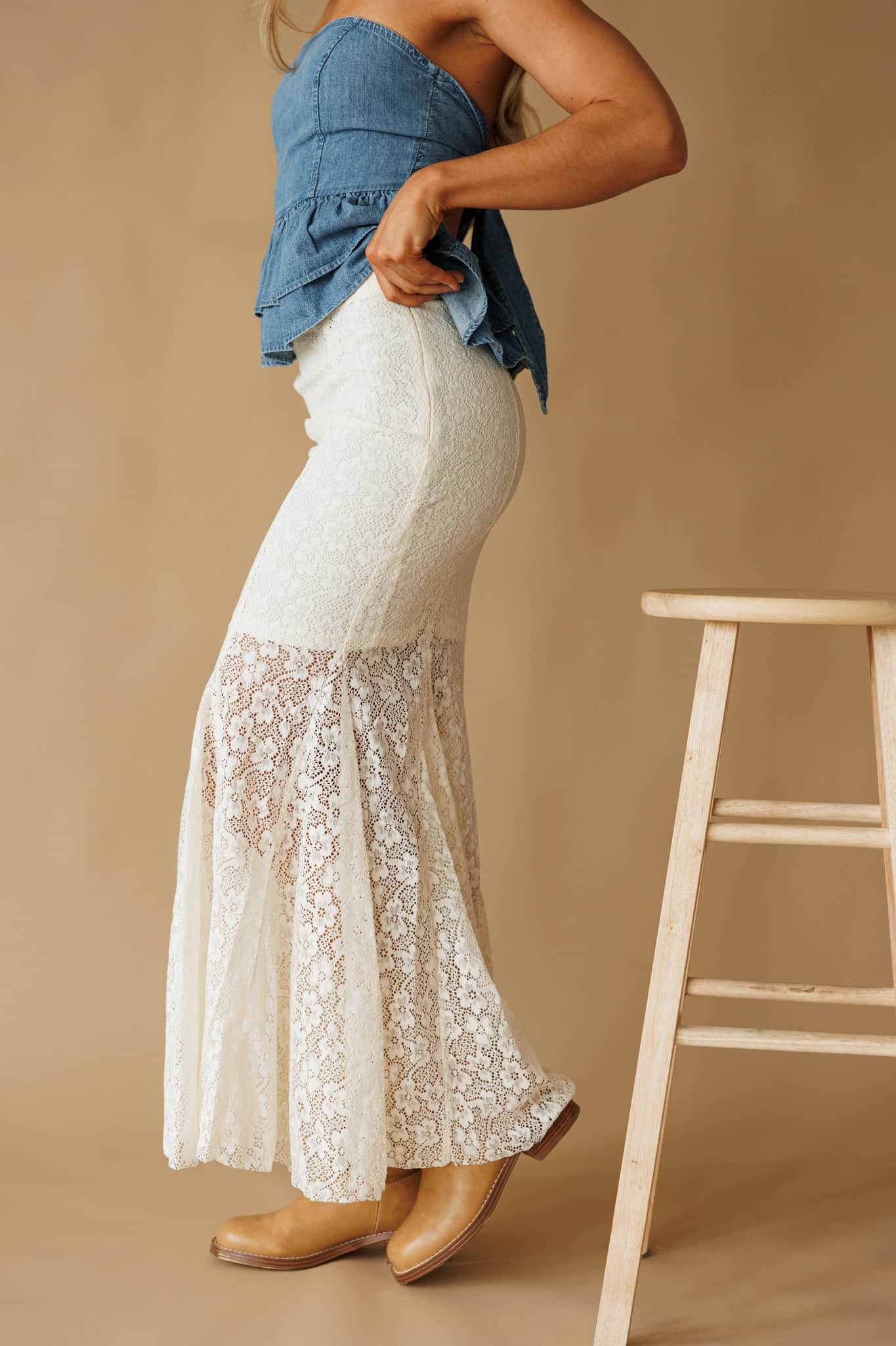 Lace Fitted Mermaid Skirt - Image 2