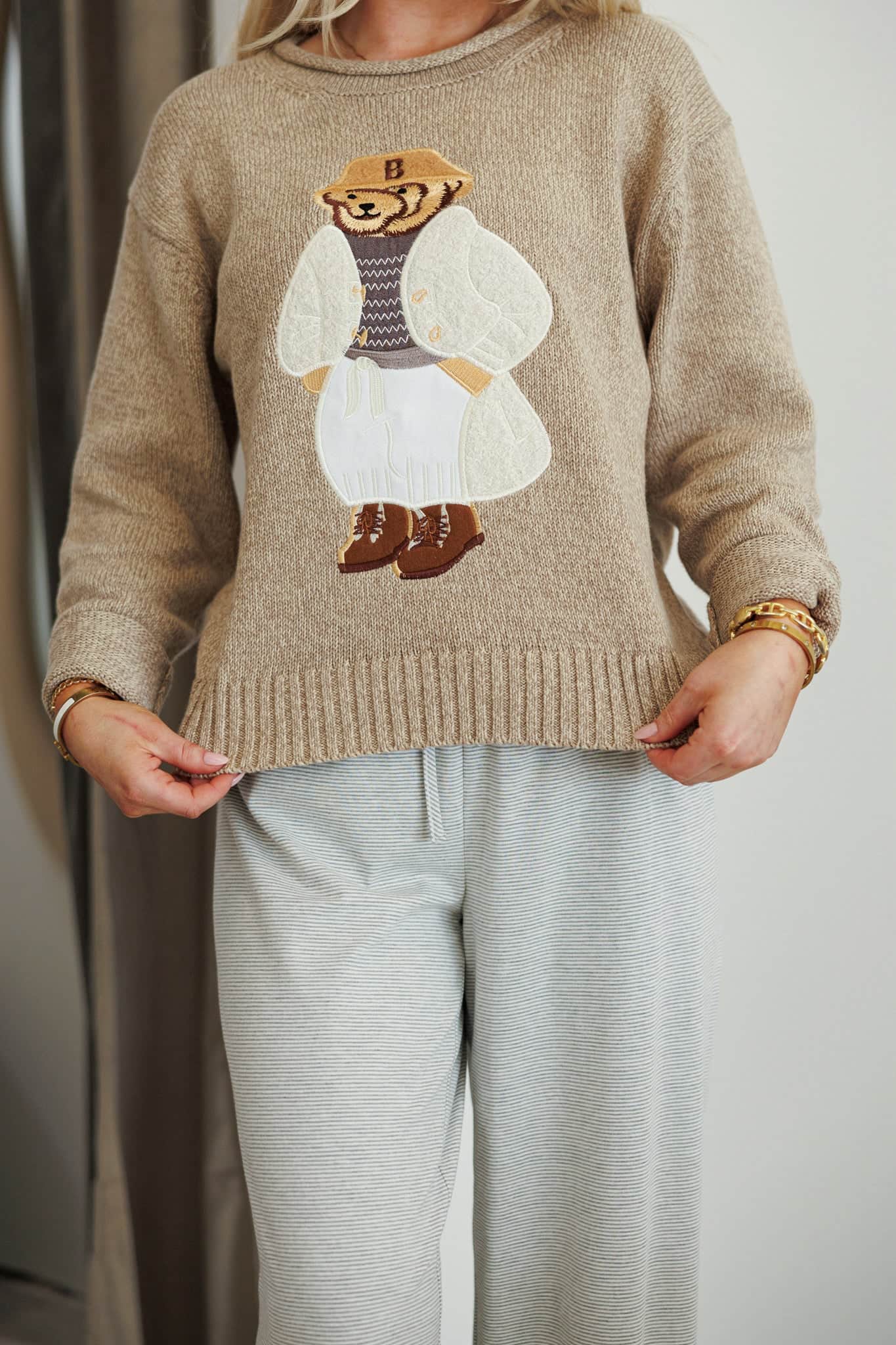 Manhattan Teddy Sweater - Image 3