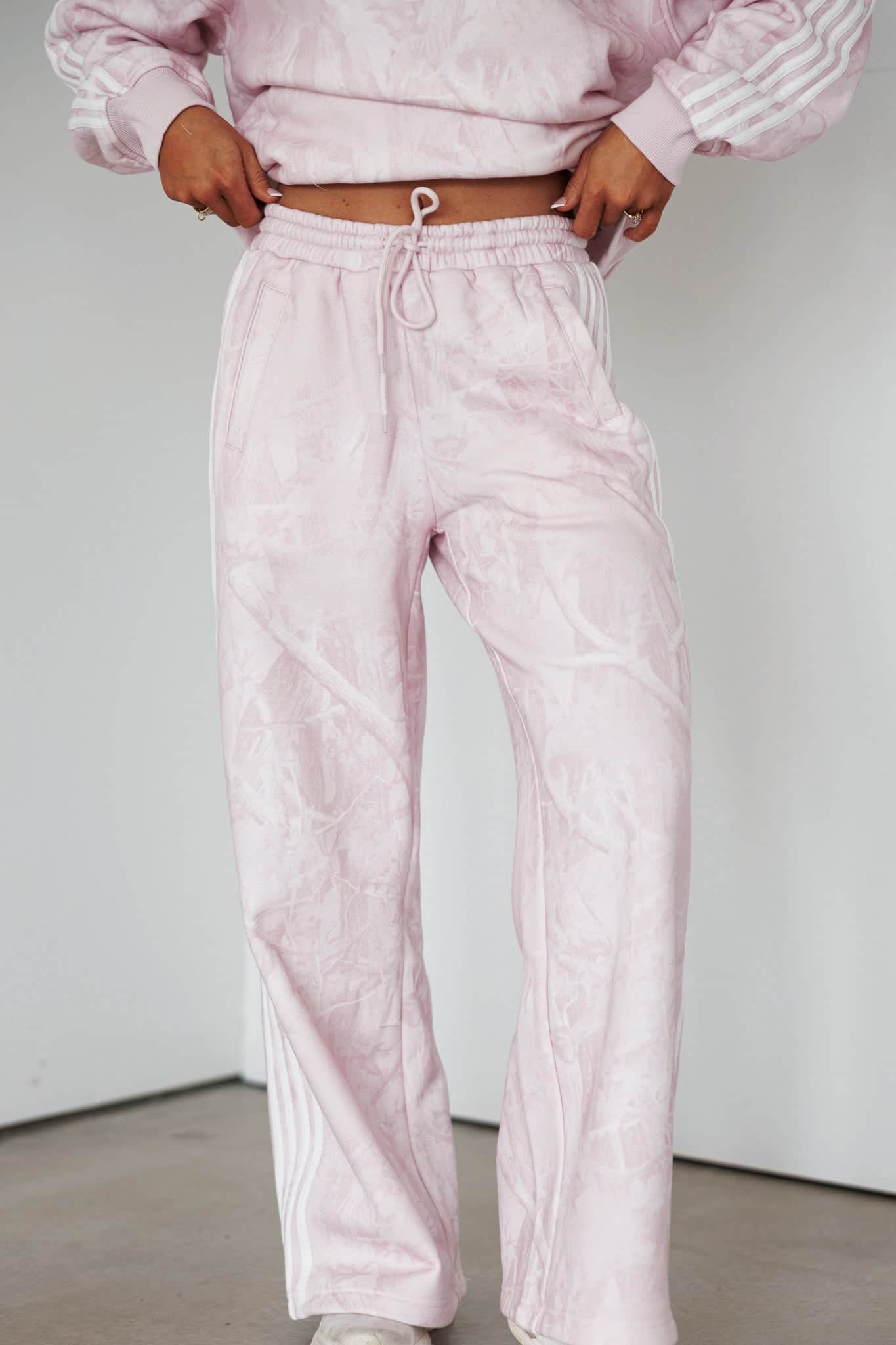 Pretty In Camo Sweatpants - Image 2