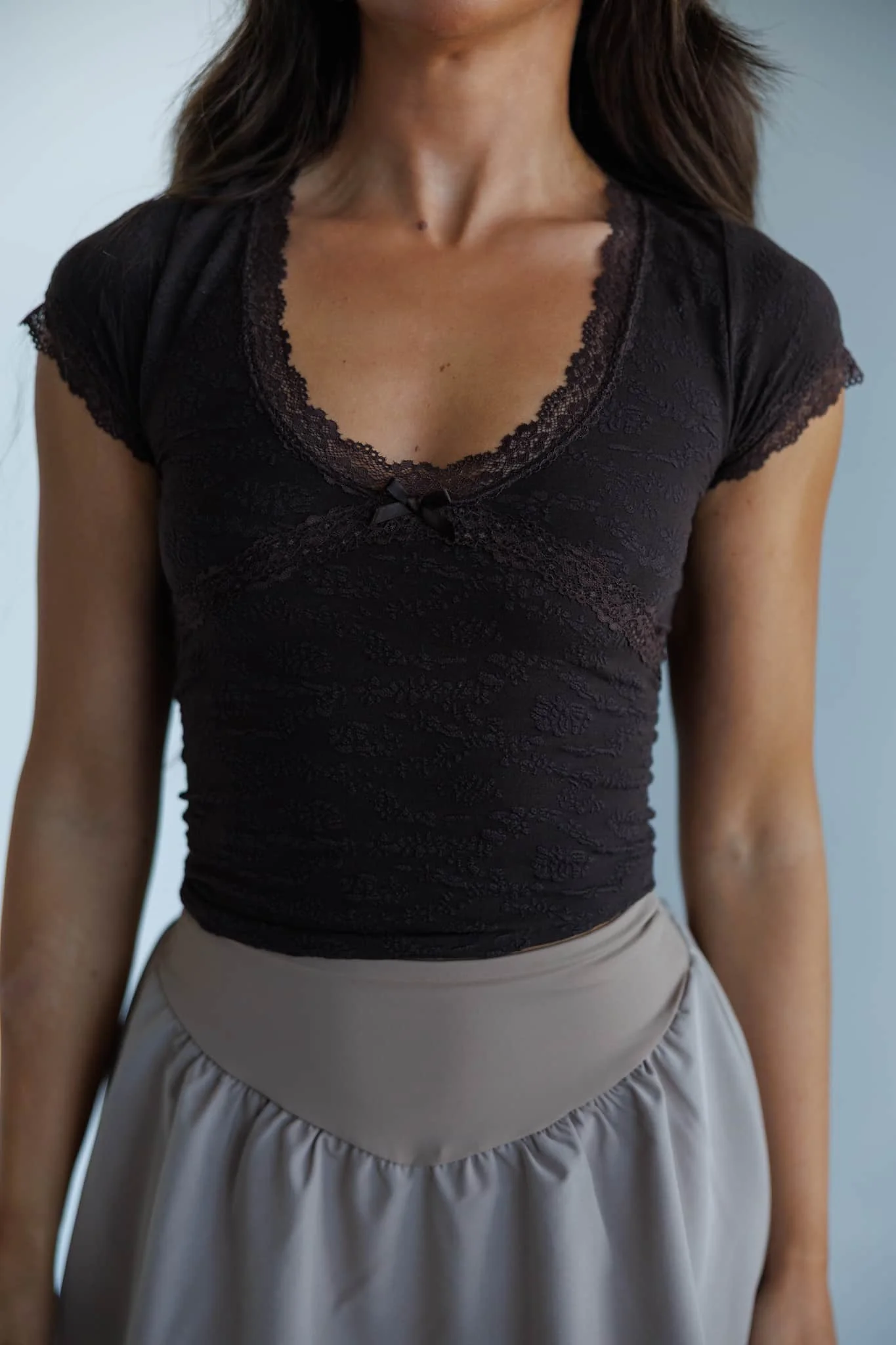 Pretty Please Seamless Tee - Image 4