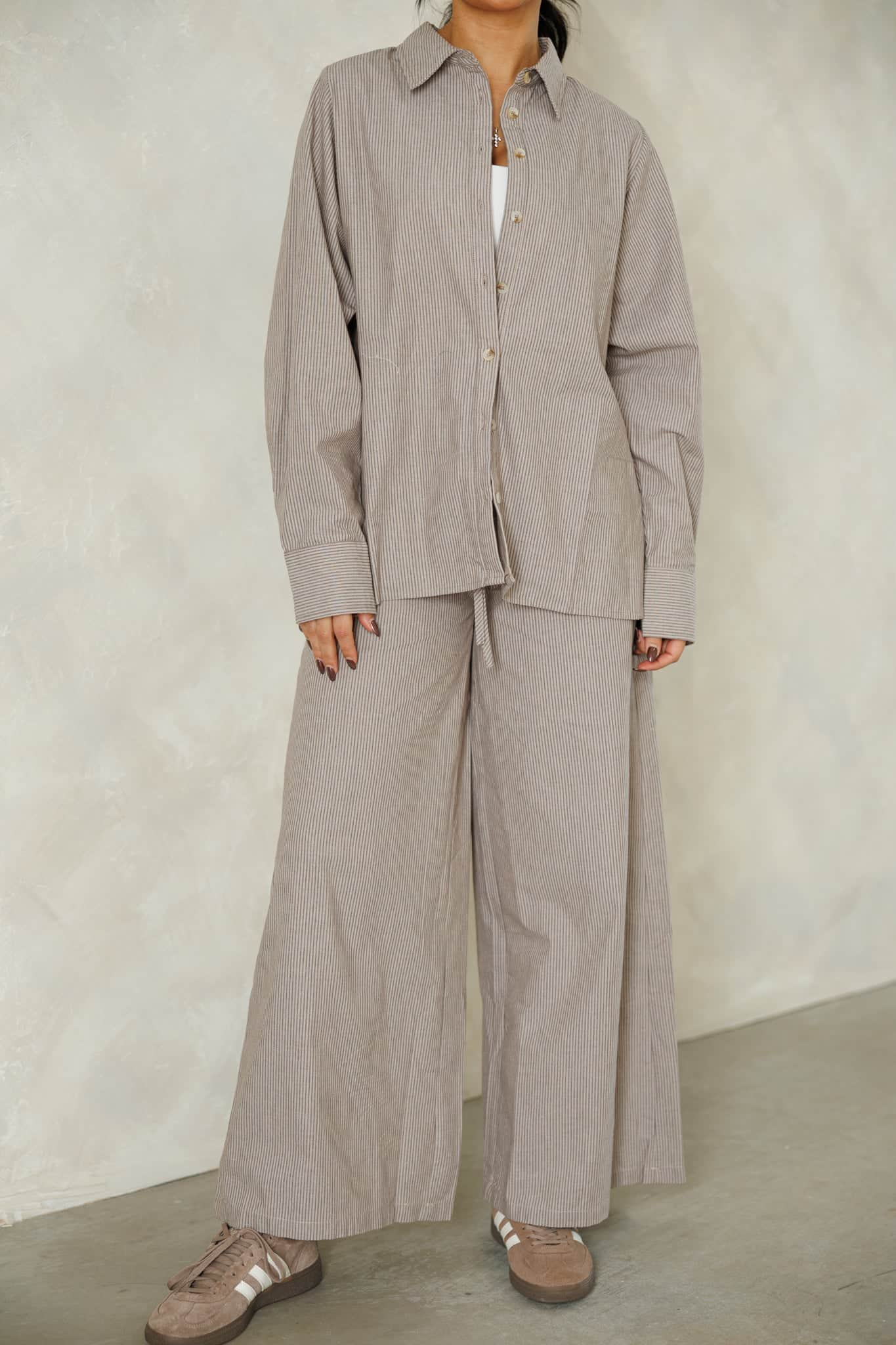 Second Cup Striped Shirt - Image 6