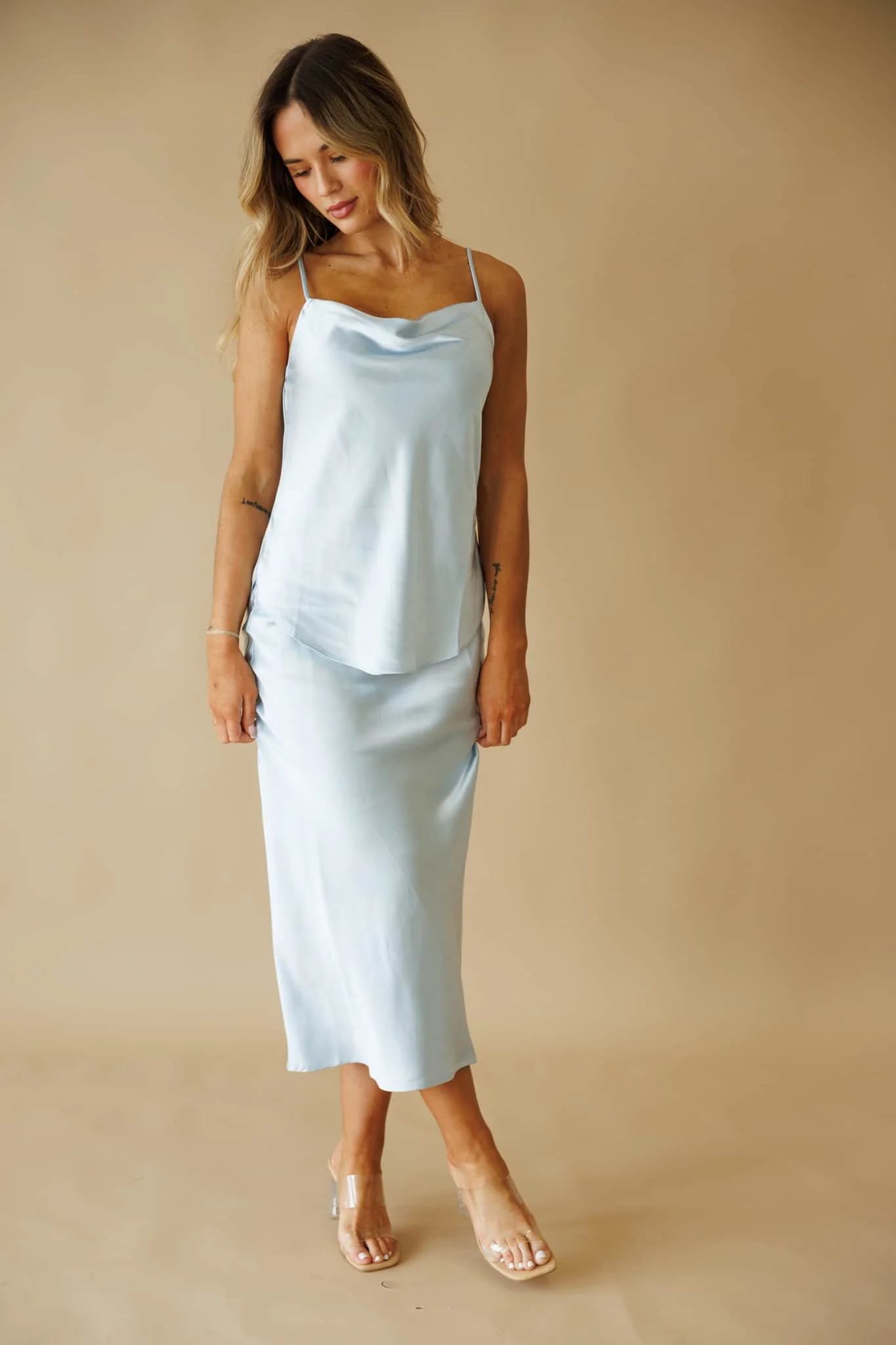 Sleek Satin Skirt - Image 9