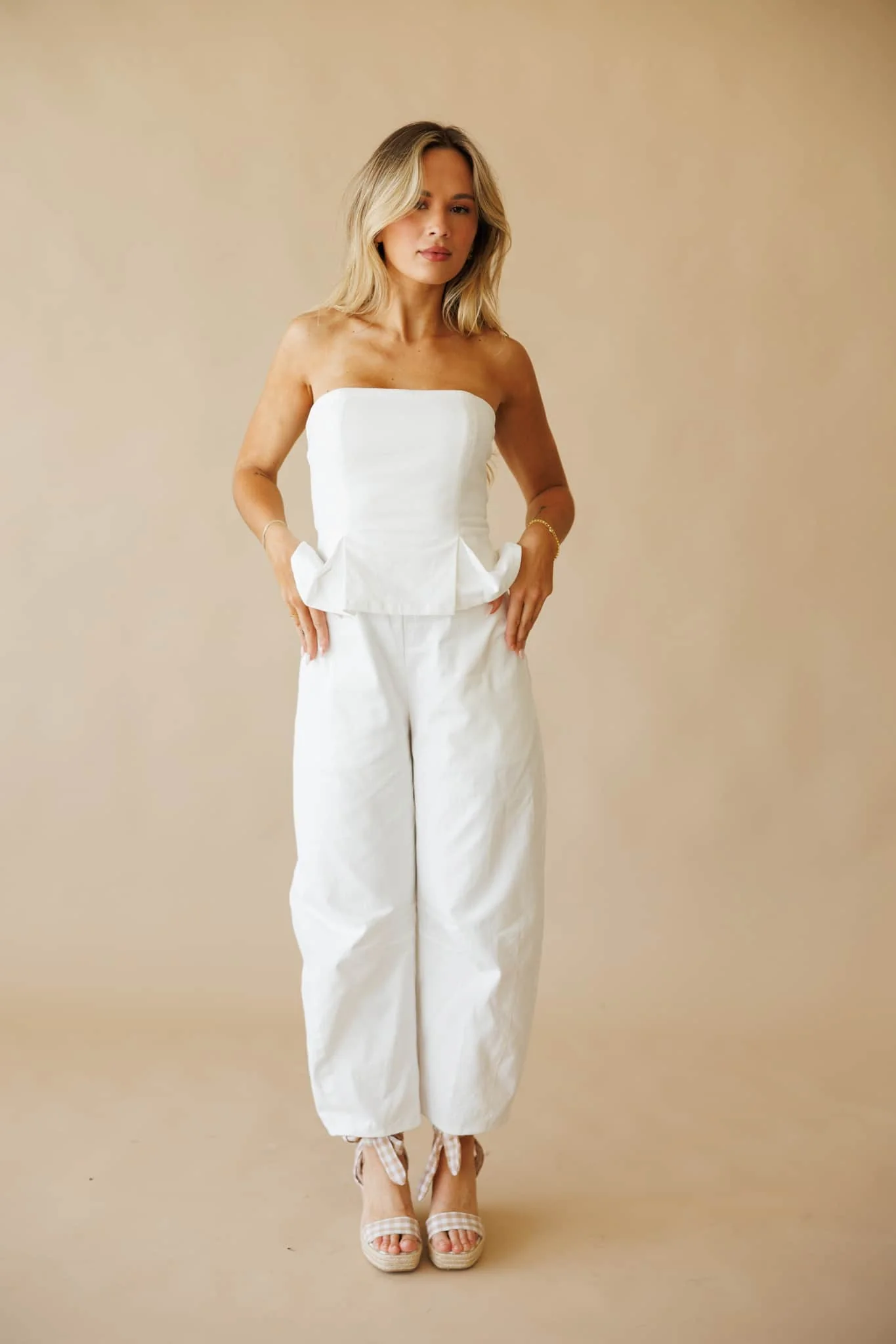 [Pre-Order!] White Peplum Barrel Jumpsuit