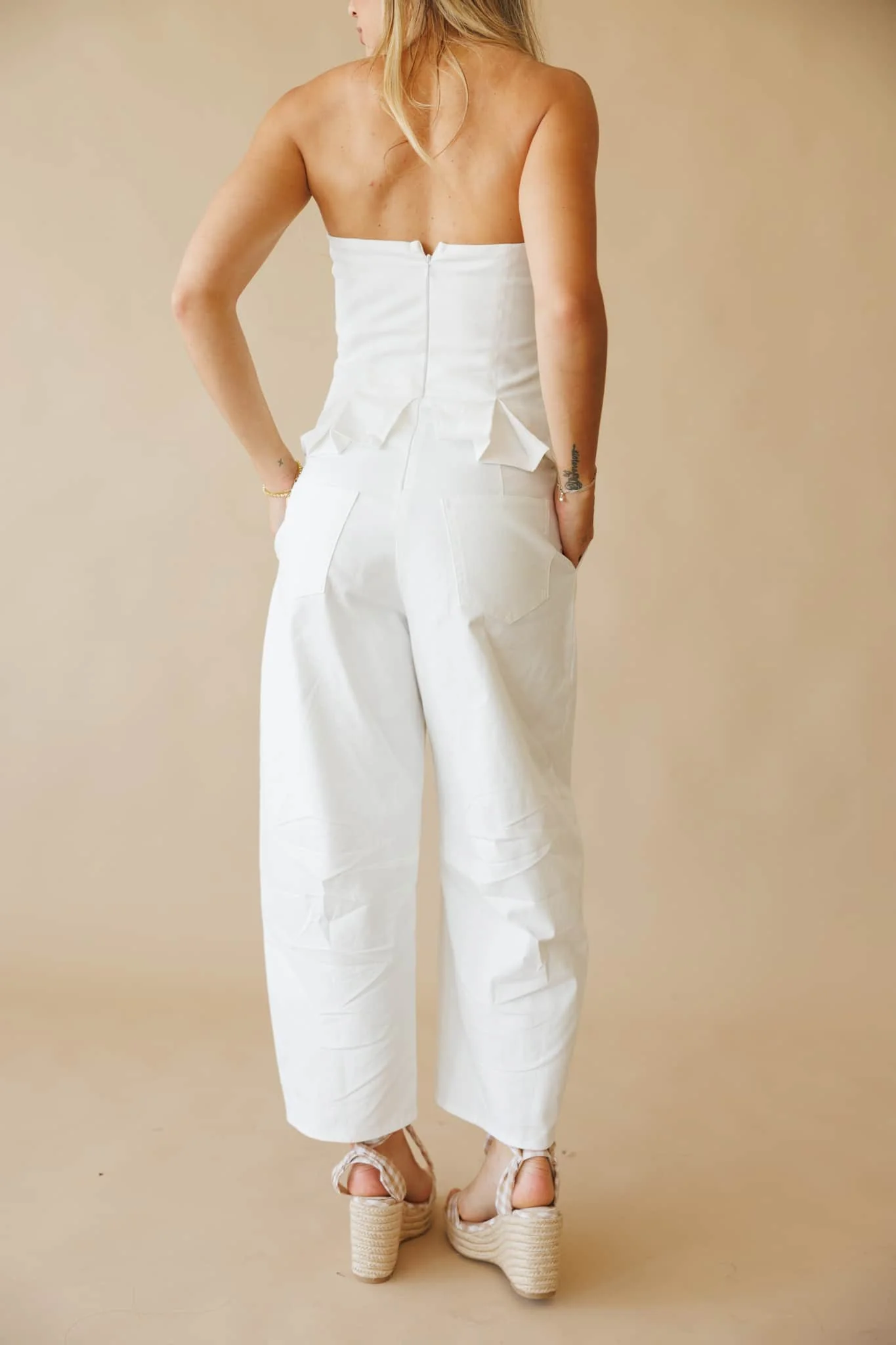 [Pre-Order!] White Peplum Barrel Jumpsuit - Image 2
