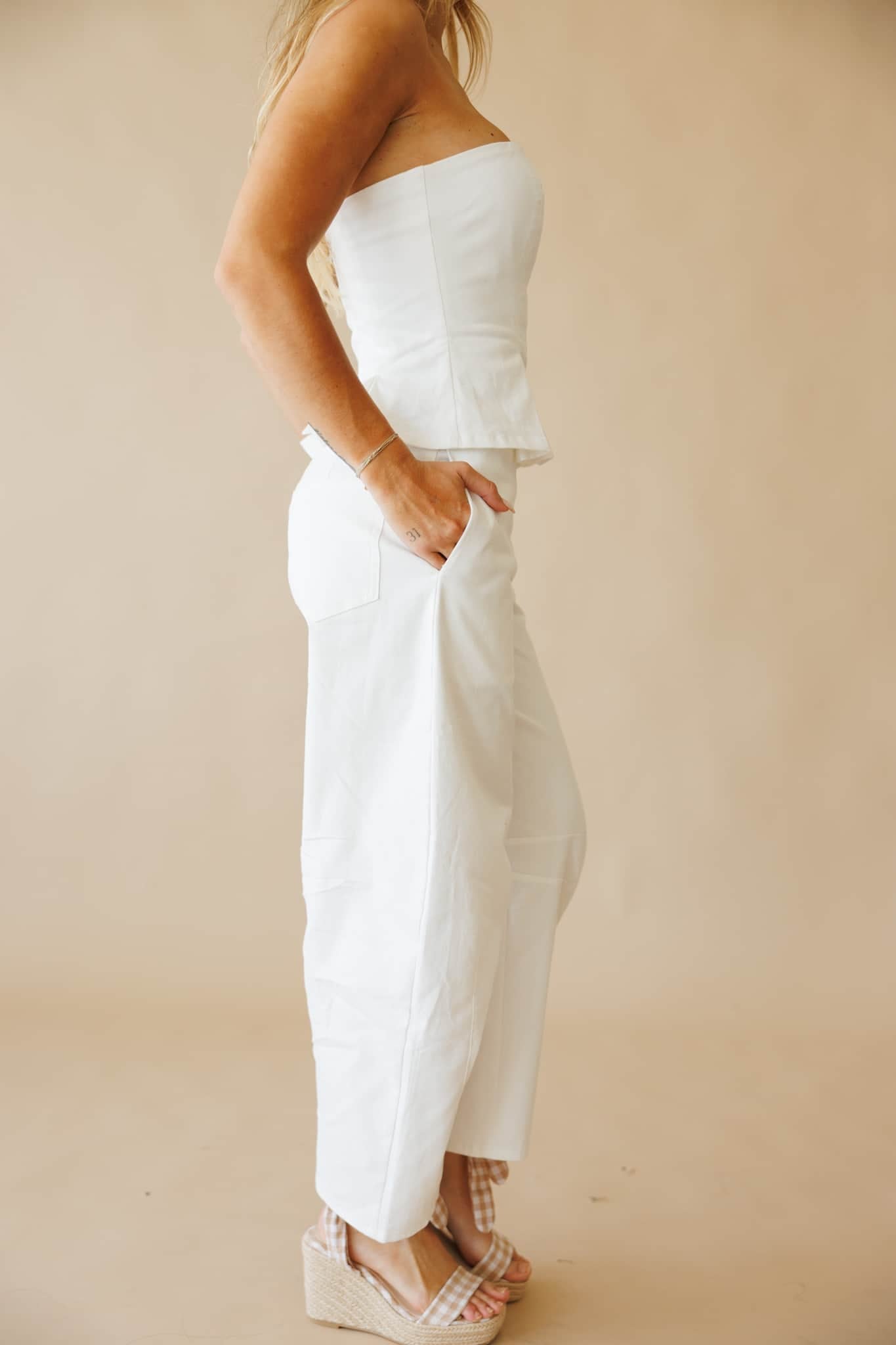 [Pre-Order!] White Peplum Barrel Jumpsuit - Image 6
